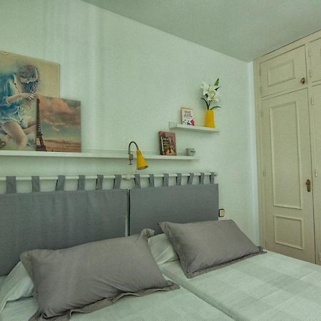 Luminoso Y Fresco Apartamento En 2ª Linea De Playa Fuengirola Eksteriør bilde