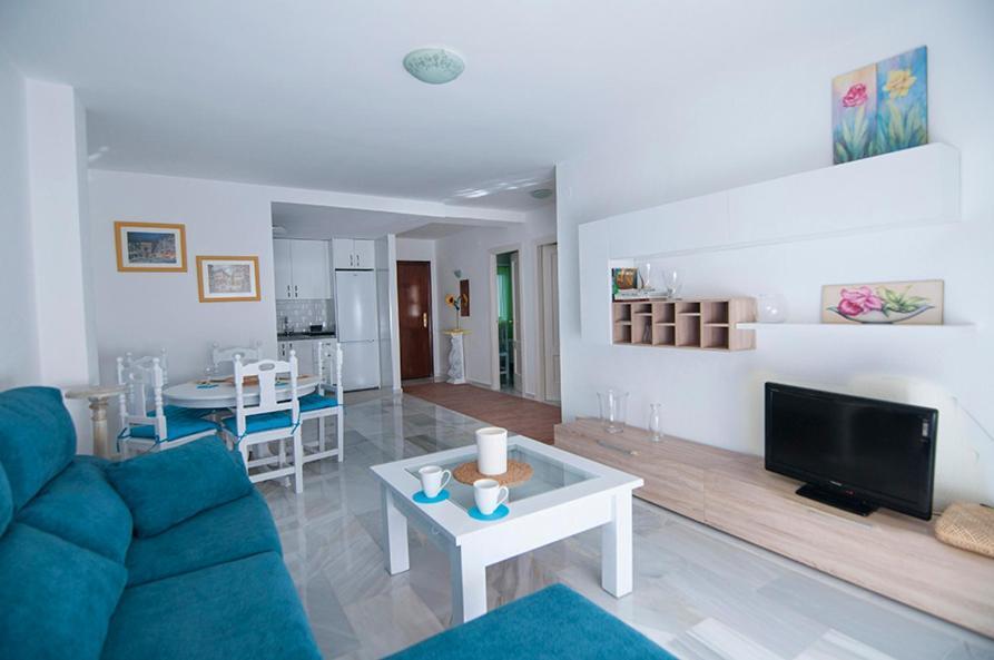 Luminoso Y Fresco Apartamento En 2ª Linea De Playa Fuengirola Eksteriør bilde
